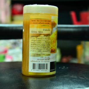 Pornthap salt body scub 500g - Image 3