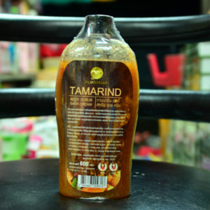 Pornthap salt body scub 600g - Image 10